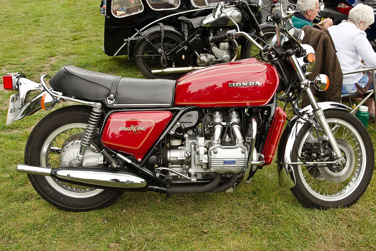 1975 Yılı - Honda Gold Wing GL1000 - Kaynak: Wikimedia Commons